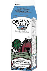 MILK,OG,UHT,1%,LF Case of 12 / 32 OZ from Organic Valley