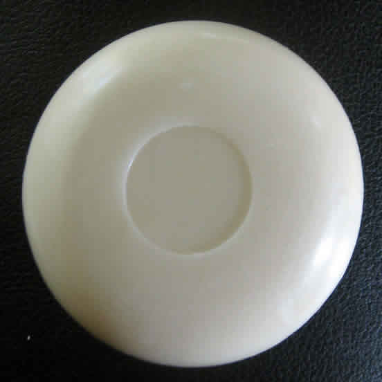Emiles French White Clay Soap 6.9 oz from MODE DE VIE / GLOBAL NATURAL PRODUCTS