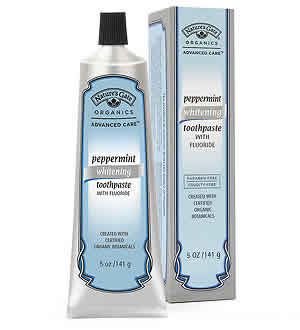 Peppermint Whitening Toothpaste with Fluoride 5 oz from NATURE'S GATE