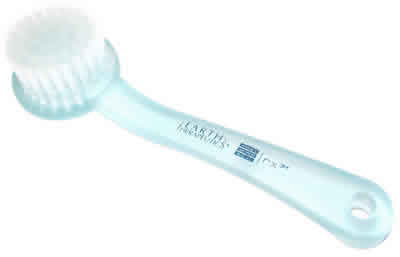 EARTH THERAPEUTICS: Softouch Complexion Brush 
